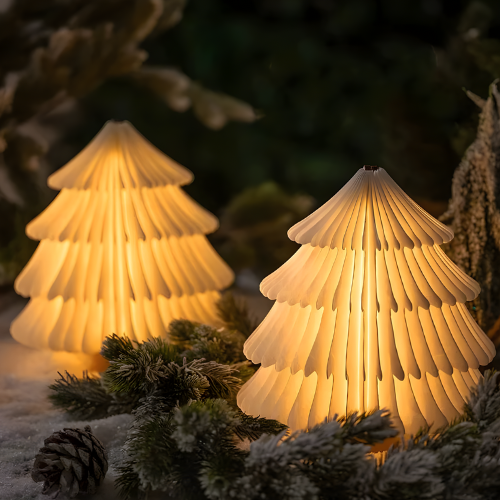 Árbol de Navidad luminoso con luces LED cálidas para decoración de interiores.