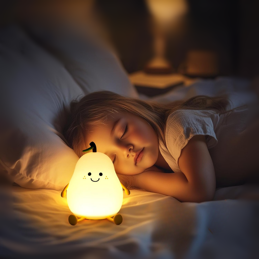 Detalle de la lámpara de pera iluminada con luz cálida y relajante